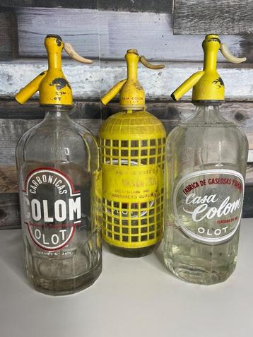 Vintage Spuitflessen Casa Colom – Set van 3 – Olot (Spanje) beschikbaar voor biedingen
