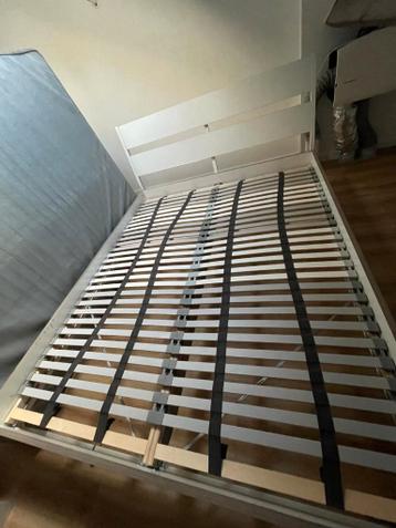 IKEA trysil bed frame + IKEA hovag matras - afbeelding 2