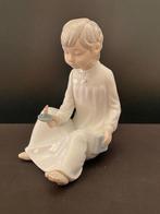 NAO Lladro Boy With Candle (Reyshof), Antiek en Kunst, Ophalen of Verzenden
