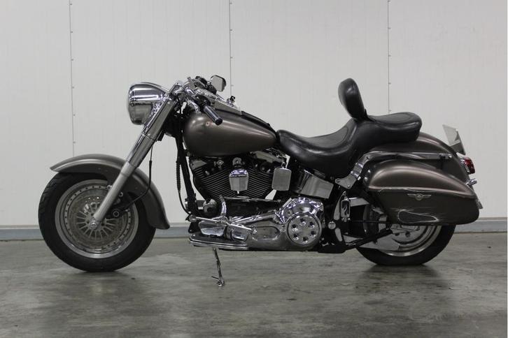 Harley-Davidson Zelfbouw Softail Custom 2008 lichte schade, Motoren, Motoren | Schademotoren