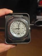 Diesel DZ1274 Zeldzaam Model, Sieraden, Tassen en Uiterlijk, Diesel, IOS, Ophalen of Verzenden, Zo goed als nieuw