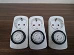 Stopcontact-schakelklok Analoog, 3 stuks, Ophalen of Verzenden, Zo goed als nieuw, Stopcontact