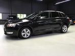 Skoda RAPID 1.4 TSI Greentech Elegance Businessline I New Ap, Euro 5, Stof, Gebruikt, 4 cilinders