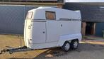 Mooie, Ruime 2-Paards Mustang Trailer met Zadelkamer, Dieren en Toebehoren, Paarden en Pony's | Trailers en Aanhangwagens, Ophalen