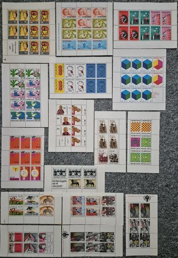 Kinderzegels 108 velletjes 1965 - 2012 beschikbaar voor biedingen