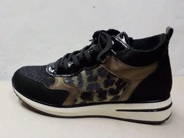 Remonte veterboot maat 39 beschikbaar voor biedingen