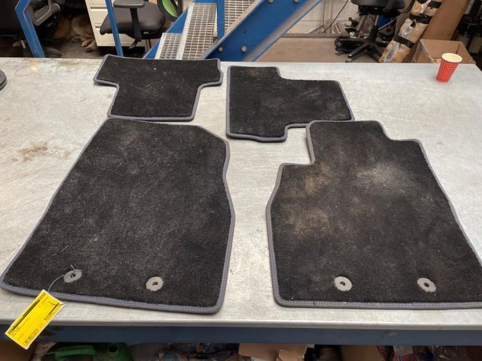 Matten Set van een Opel Ampera, Auto-onderdelen, Interieur en Bekleding, Opel, Gebruikt, 3 maanden garantie, Ophalen of Verzenden