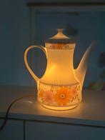 Retro Theepot Tafellamp met Bloemenmotief, Ophalen of Verzenden, Gebruikt, Overige materialen, Minder dan 50 cm