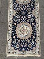 Perzisch tapijt Nain (zijd/silk) 280*77 cm, 200 cm of meer, Zo goed als nieuw, Wit, Rechthoekig