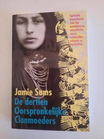De dertien oorspronkelijke clanmoeders . Jamie Sams beschikbaar voor biedingen