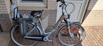 giant elektrische fiets zonder lader en schermpje beschikbaar voor biedingen