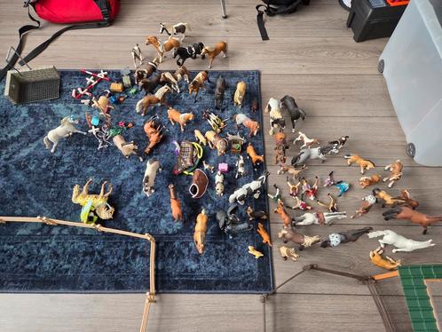 Grote verzameling Schleich paarden met toebehoren, Kinderen en Baby's, Speelgoed | Actiefiguren, Zo goed als nieuw, Ophalen of Verzenden