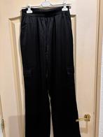 Mooie zwarte broek met glans van Vila in maat 34, Zwart, Ophalen of Verzenden, Zo goed als nieuw, Maat 34 (XS) of kleiner