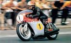 MV Agusta 500  Giacomo Agostini  IOMSTT  1970 foto, Verzamelen, Verzenden, Foto, Nieuw, Voor 1940