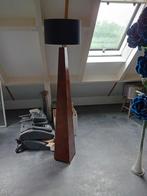 Design lamp/vandeHeg Obelisk, Huis en Inrichting, Lampen | Vloerlampen, Ophalen, Zo goed als nieuw, 150 tot 200 cm