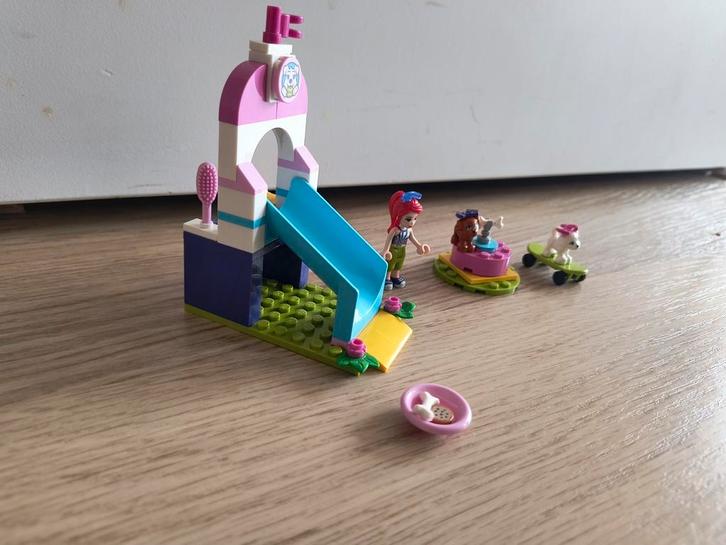 Lego Friends Hondenspeelplaats 41396, Kinderen en Baby's, Speelgoed | Duplo en Lego, Zo goed als nieuw, Ophalen