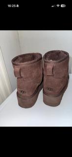 Uggs - Zo goed als nieuw - Maat 38, Ophalen of Verzenden, Zo goed als nieuw
