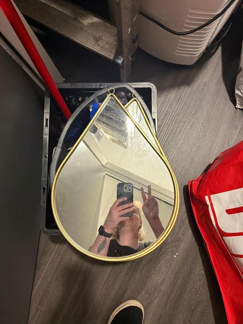 Twee Gouden ronde spiegels van Xenos, Huis en Inrichting, Woonaccessoires | Spiegels, Zo goed als nieuw, Minder dan 50 cm, Minder dan 100 cm