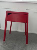 Nachtkastje ikea rood 2 stuks, Ophalen, Zo goed als nieuw, Minder dan 45 cm, Minder dan 55 cm