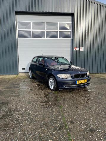 BMW 1-serie 116i Business Line beschikbaar voor biedingen
