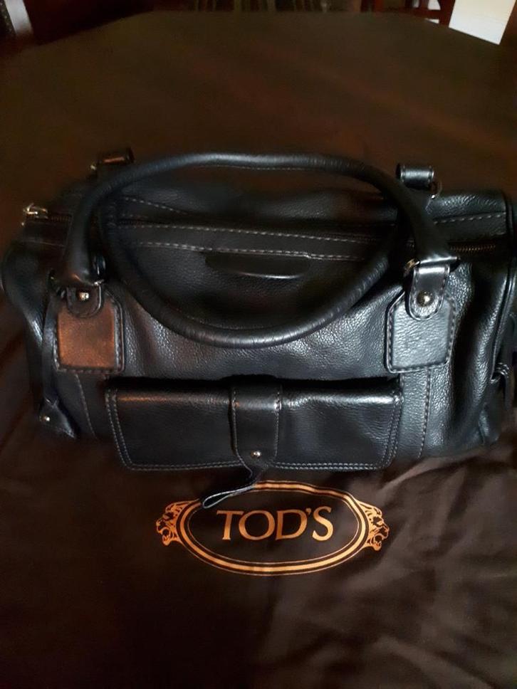 TOD'S dames handtas met bewaarzak., Sieraden, Tassen en Uiterlijk, Tassen | Damestassen, Zo goed als nieuw, Handtas, Zwart, Verzenden