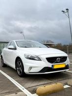 Volvo V40 2.0 D2 R-Design business sport 170pk 2015 Wit, Auto's, Voorwielaandrijving, 4 cilinders, 1969 cc, Wit
