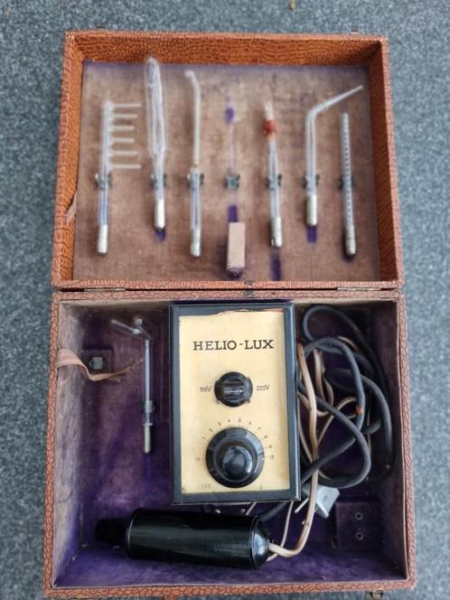 elektrotherapie electro therapie aparaat medische koffer, Antiek en Kunst, Antiek | Gereedschap en Instrumenten, Ophalen