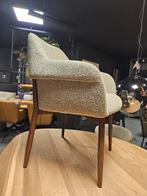 Stoel George stalen frame notenkleur