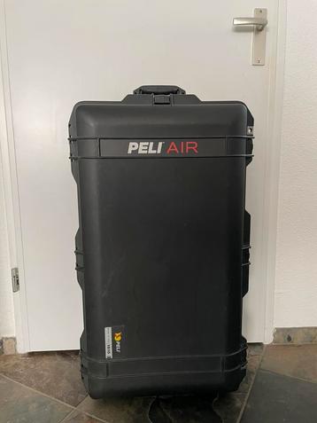 Peli AIR 1615 extra lichte versie (nieuw €450,-) beschikbaar voor biedingen