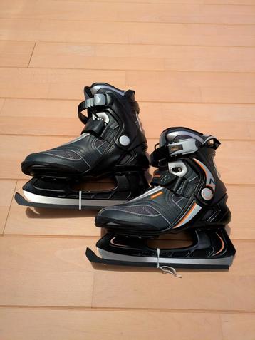 Nijdam ijshockey schaatsen maat 39 beschikbaar voor biedingen