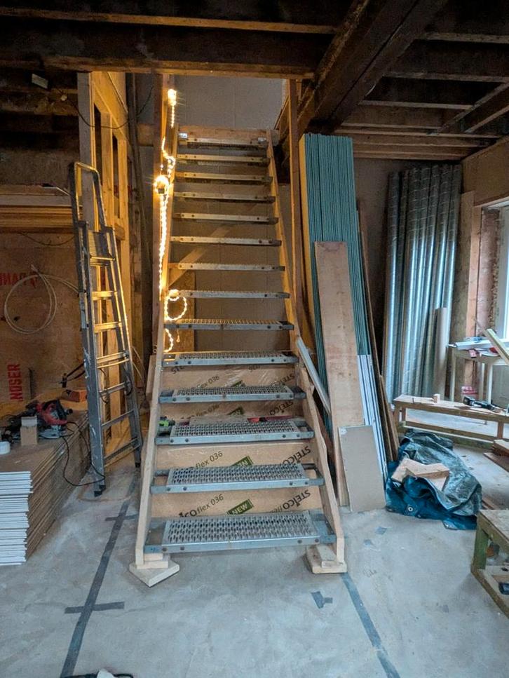 3 Bouwtrappen te koop, Doe-het-zelf en Verbouw, Deuren en Horren, Gebruikt, Overige typen, 200 tot 215 cm, 80 tot 100 cm, Hout