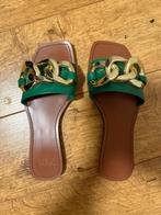 Groene sandalen met goud, Kleding | Dames, Schoenen, Zara, Zo goed als nieuw, Groen, Sandalen of Muiltjes