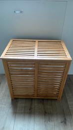 Dubbele bamboe houten wasmand, Ophalen