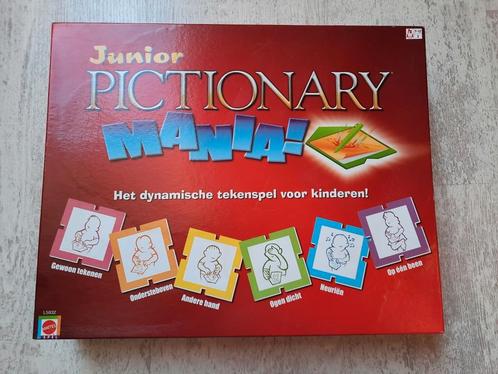 PICTIONARY JUNIOR MANIA teken spel, Hobby en Vrije tijd, Gezelschapsspellen | Overige, Zo goed als nieuw, Een of twee spelers