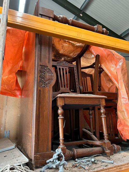 Eettafel met 6 stoelen houtsnijwerk GERESERVEERD voor Amber, Huis en Inrichting, Tafels | Eettafels, Gebruikt, 100 tot 150 cm