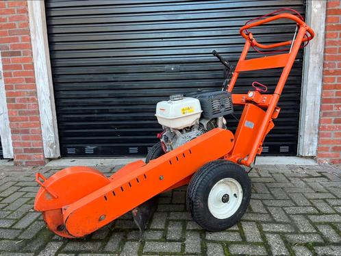 Stobbenfrees te huur!, Diensten en Vakmensen, Verhuur | Gereedschap en Machines