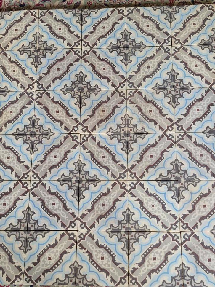 30 st vloertegels,Belgische plavuizen,encaustisch, ca 1920, Doe-het-zelf en Verbouw, Vloerdelen en Plavuizen, Gebruikt, Plavuizen