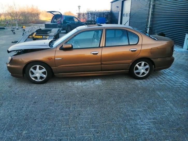 Onderdelen Nissan Primera P11, Auto-onderdelen, Carrosserie en Plaatwerk, Bumper, Nissan, Links, Ophalen of Verzenden