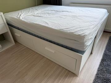 Ikea (Uitschuifbaar) BRIMNES bedframe beschikbaar voor biedingen