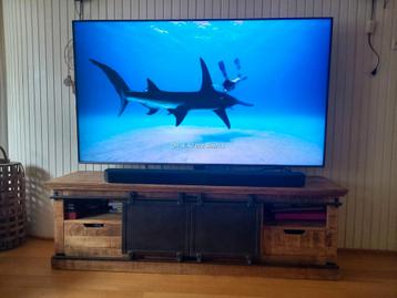 Samsung TV 75 inch Qled + Samsung Soundbar met subwoofer. beschikbaar voor biedingen