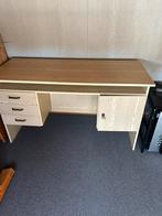 Mooi bureautje te koop!!!!!, Ophalen, Zo goed als nieuw