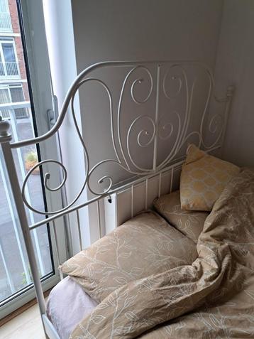 GRATIS: 160X200 twee persoons bed IKEA beschikbaar voor biedingen