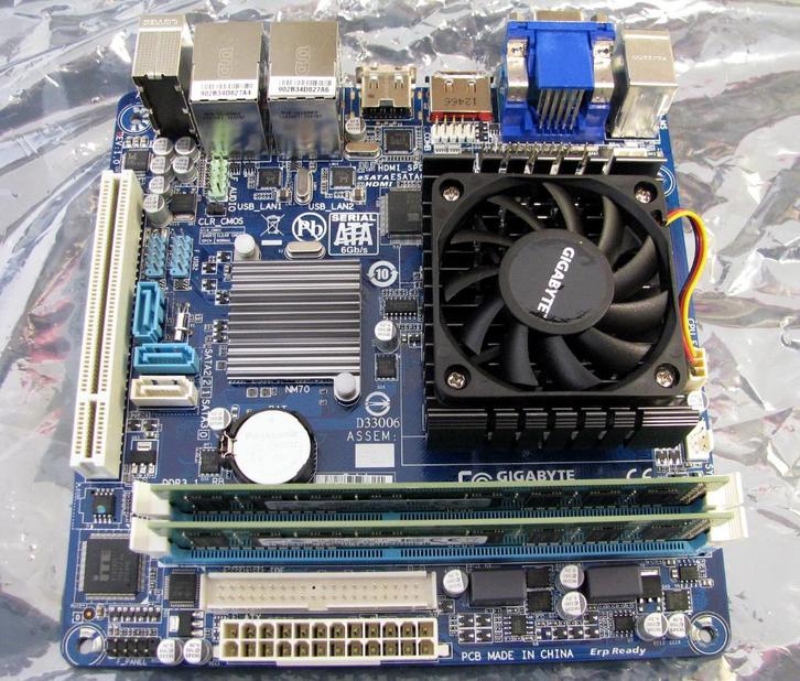 Gigabyte ga-c847n itx - 8gb ram - dual nic, Computers en Software, Moederborden, Gebruikt, DDR3, Ophalen