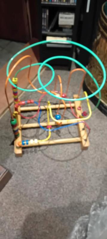 Houten kralenbaan baby speelgoed beschikbaar voor biedingen
