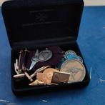 Verzameling Speldjes en Pins manchetknopen penningen, Ophalen of Verzenden, Gebruikt, Overige onderwerpen