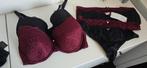 Hunkemoller bh + string + Brazilian, Kleding | Dames, Hunkemöller, Ophalen of Verzenden, Zwart, BH