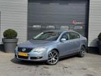 Volkswagen Passat 1.8 TFSI Comfortline | Navigatie | Lichtme, Euro 5, Stof, Gebruikt, Zwart