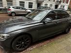 M sport BMW 3-Serie 318i 136pk 2016 Grijs, Handgeschakeld, Particulier, 3 cilinders, Sedan