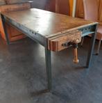 Mooie meubelmakers werkbank /werktafel, Ophalen