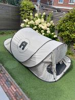 Awakenings uitwerptent + 2 slaapzakken, Ophalen of Verzenden, Zo goed als nieuw, Tot en met 2